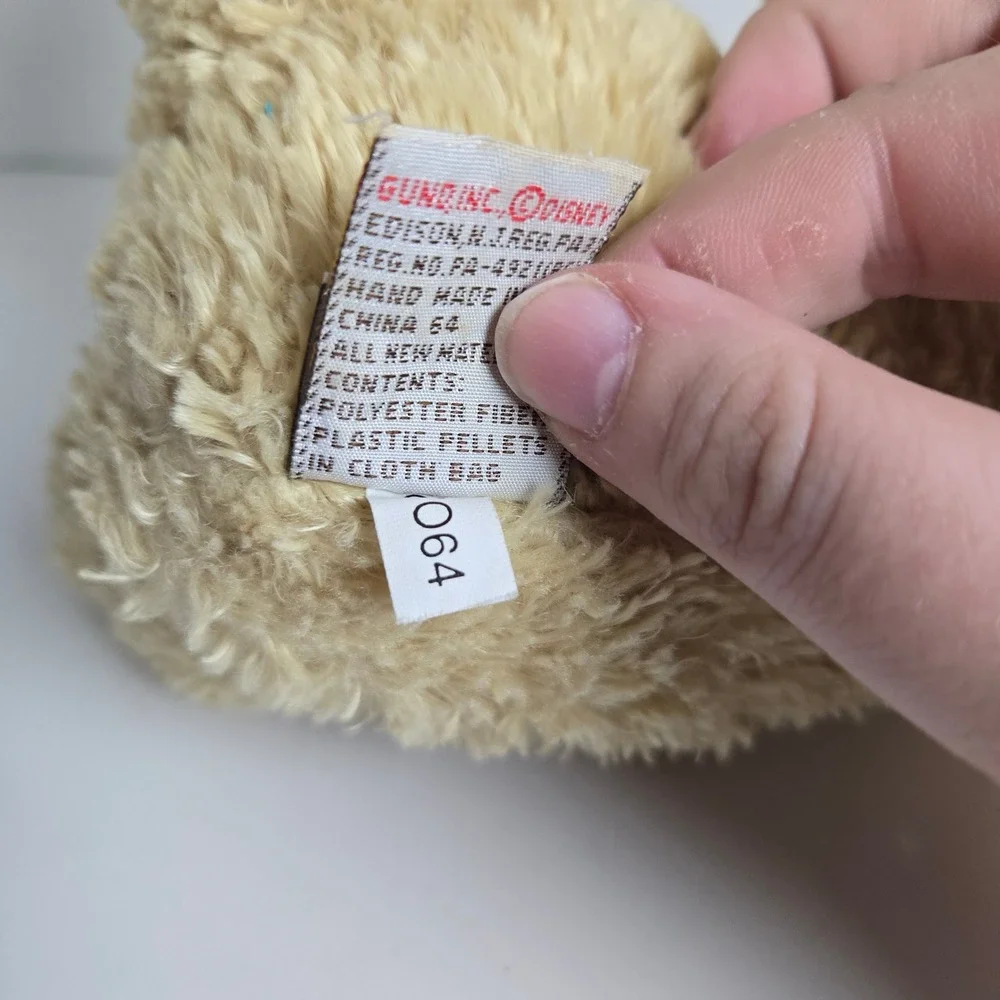 Vintage GUND Classic Winnie the Pooh Bear 5